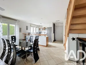 Duplex à Saint-Priest (69800)