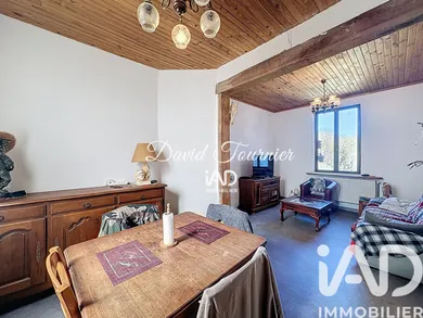 House in Cutry (02600)