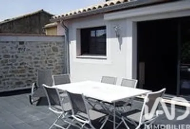 Maison de village à Villesèque-des-Corbières (11360)