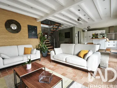 House in Saint-Baudelle (53100)