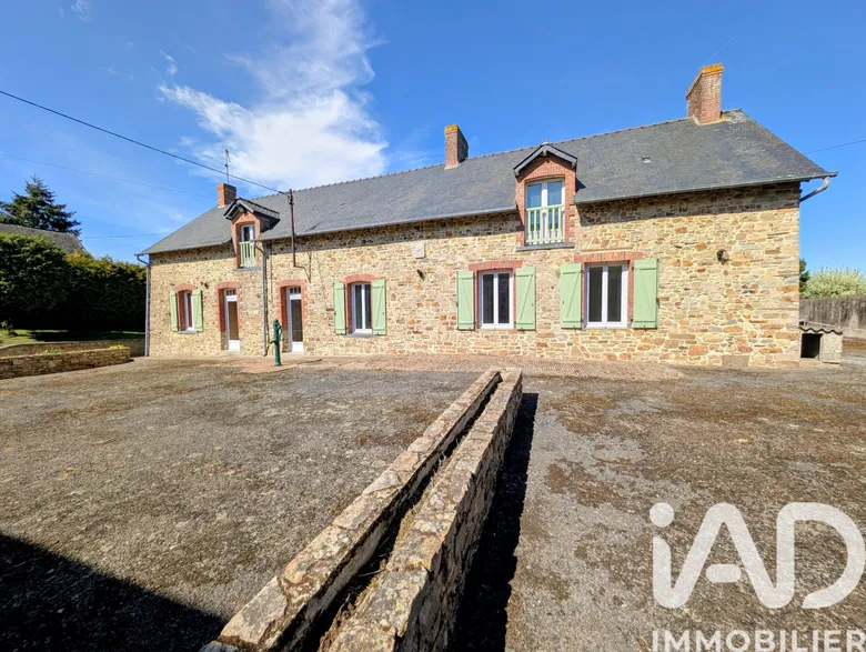 Maison 6 pièces 136 m² · à Martigné-Ferchaud · 136 m² · 249 000 €