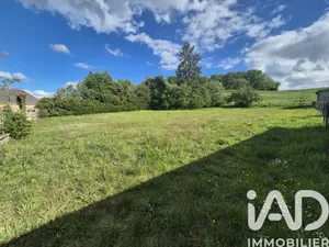 Building plot in Dollon (72390)