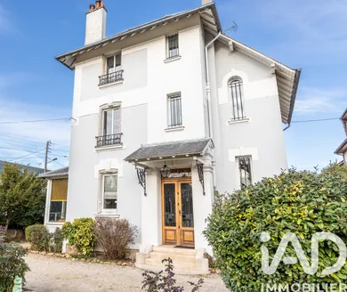 Mansion in Montgeron (91230)