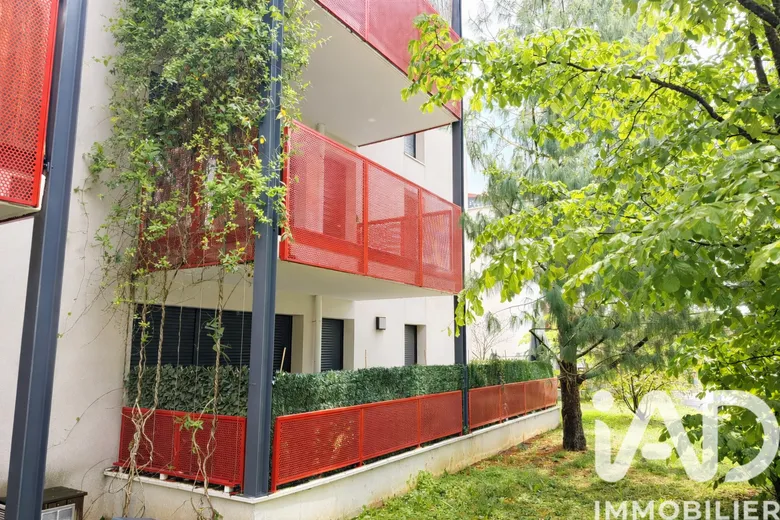 Appartement 3 pièces 57 m² · à Meyzieu · 56,5 m² · 230 000 €