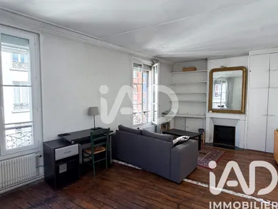 Apartment in Paris (75014)