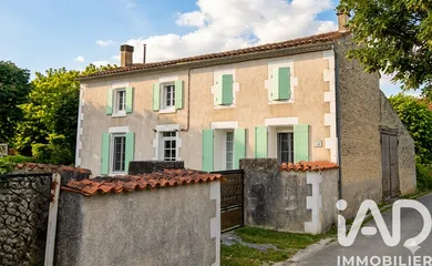Maison de village à Paillé (17470)