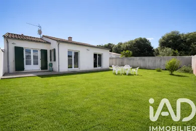 Traditional house in Rivedoux-Plage (17940)