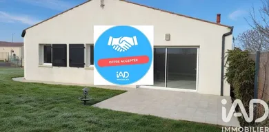 Traditional house in Saintes (17100)