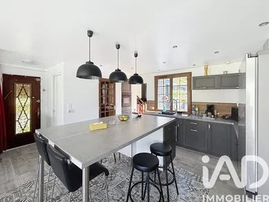 House in Bernay (27300)