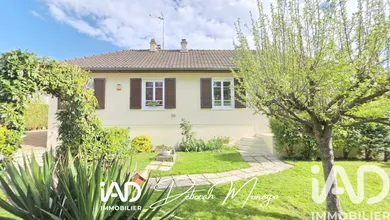 House in Soindres (78200)