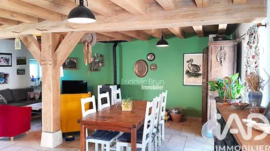Maison de village à Sougères-en-Puisaye (89520)