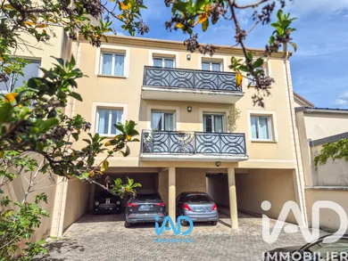 Appartement à Mantes-la-Jolie (78200)