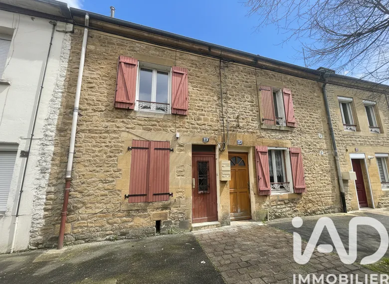 Immeuble 2 pièces 261 m² · à Charleville-Mézières · 261 m² · 159 000 €