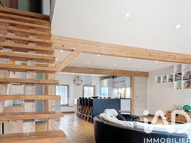 Appartement 4 pièces 93 m² · à Annecy · 93 m² · 735 000 €