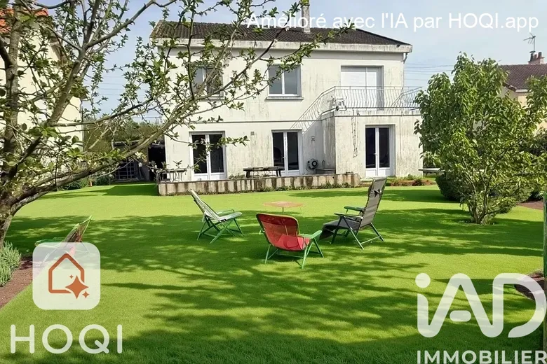 Maison 9 pièces 194 m² · à La Roche-sur-Yon · 194 m² · 278 900 €