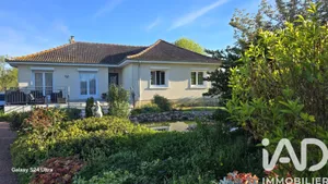 Pavillon à Arpheuilles (18200)