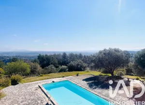 Maison à Roquefort-les-Pins (06330)