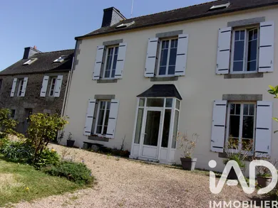 Maison à Locmaria Berrien (29690)