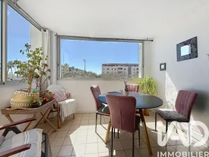 Apartment in Sète (34200)