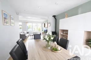 Townhouse in Lys-lez-Lannoy (59390)