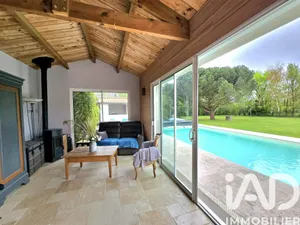 Maison à Sainte-Florence (85140)