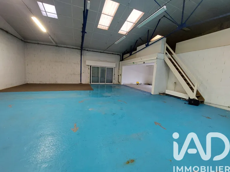 Murs commerciaux à Saint-Gilles-Croix-de-Vie (85800) · 448 m² · 364 000 €
