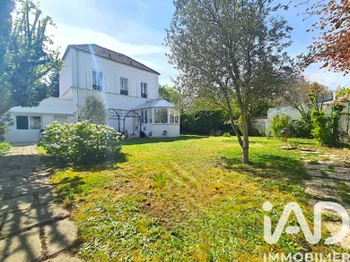 Maison traditionnelle à Gagny (93220)