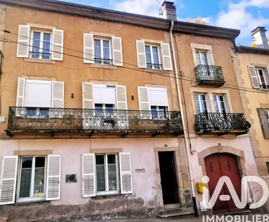 Building in Plombières-les-Bains (88370)