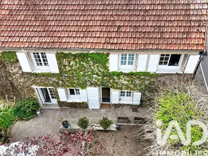 Village house in Méré (78490)