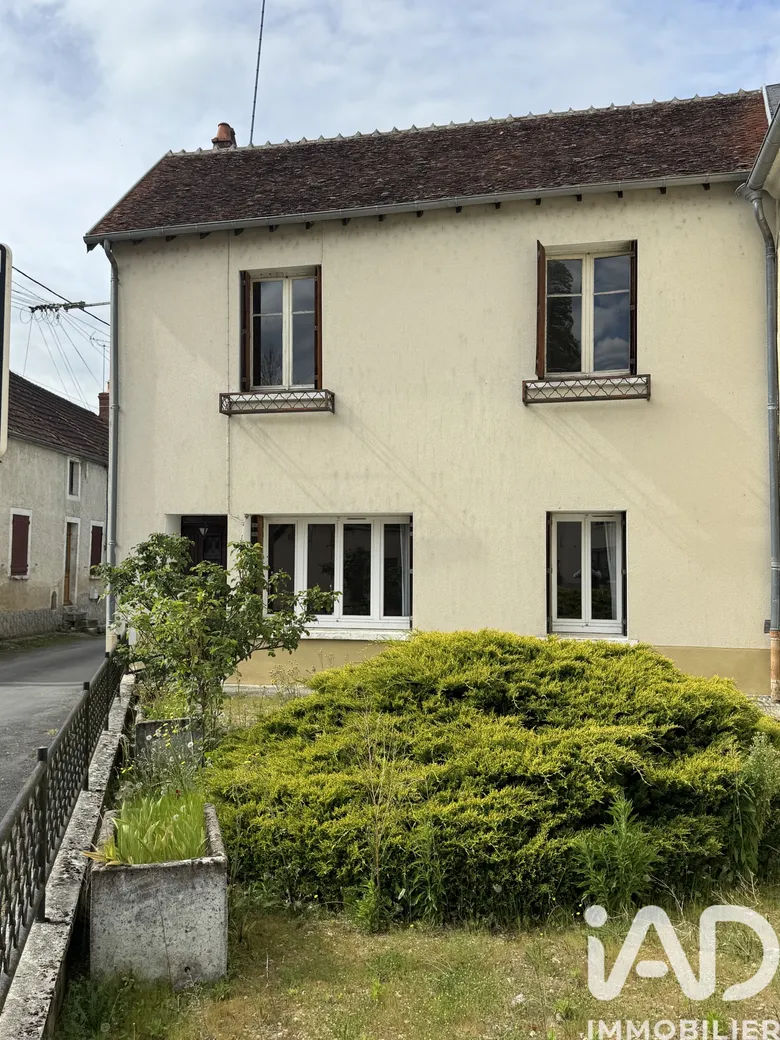 Maison 8 pièces 125 m² · à Dun-sur-Auron · 125 m² · 85 000 €