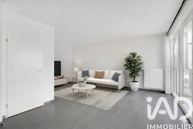 Apartment in Drancy (93700)