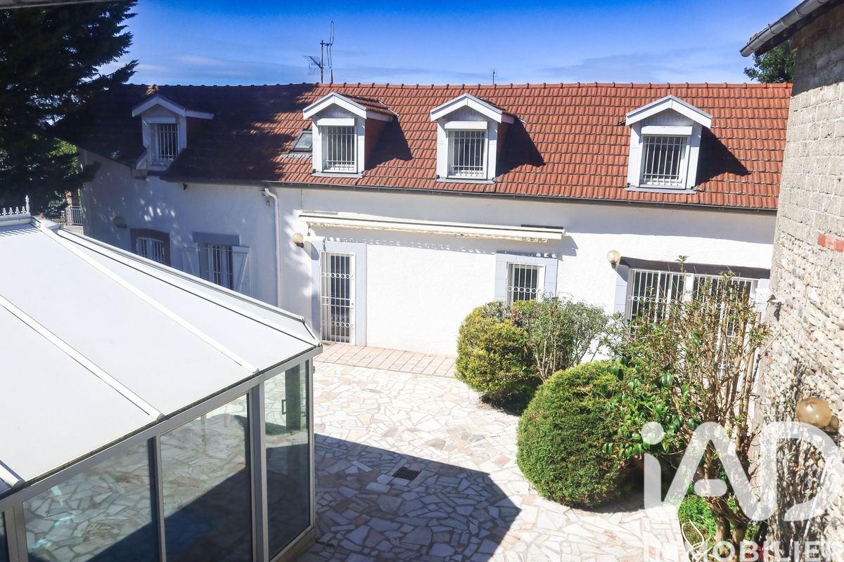 maison à Bazet