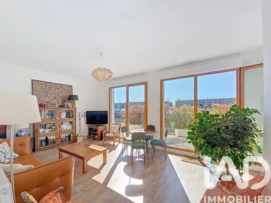 Apartment in Meudon (92360)