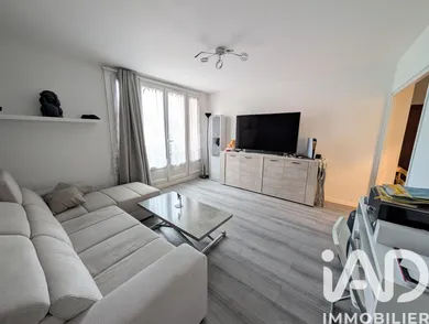 Apartment in Le Pont-de-Claix (38800)