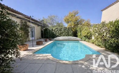 Traditional house in Saint-Cyr-sur-Mer (83270)