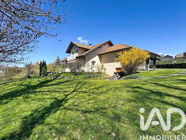 Maison 6 pièces 153 m² · à Viuz-en-Sallaz · 152,9 m² · 679 000 €