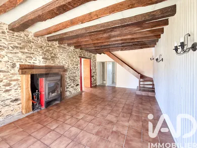 House in Lagraulière (19700)