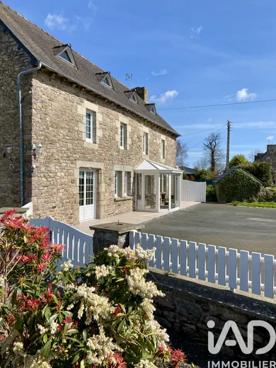 Maison à Yvias (22930)