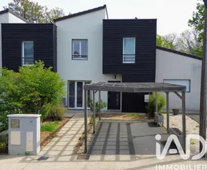 House in Vert-Saint-Denis (77240)