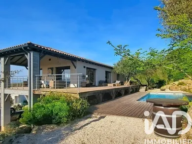 Maison d'architecte à Castelnau-de-Guers (34120)
