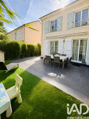 Maison à Corbeil-Essonnes (91100)