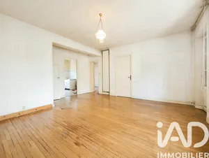 Building in Nouzonville (08700)