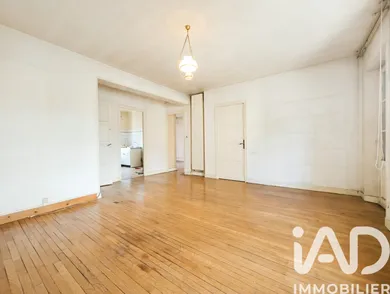 Building in Nouzonville (08700)