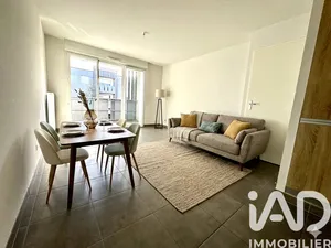 Apartment in Saint-Herblain (44800)