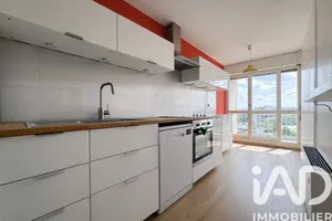 Appartement à Cergy (95000)