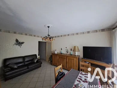 Apartment in Tremblay-en-France (93290)