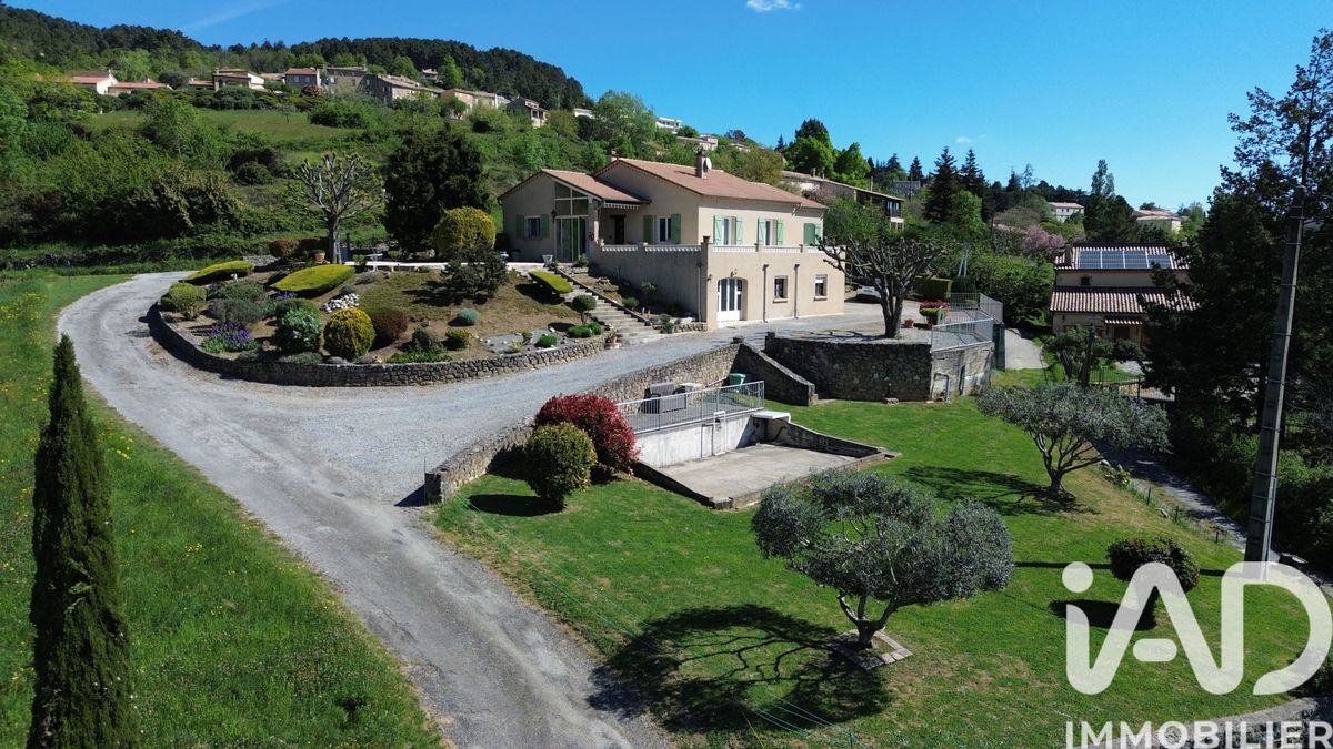 maison à Coux