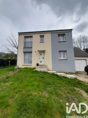 Maison traditionnelle à Domptin (02310)