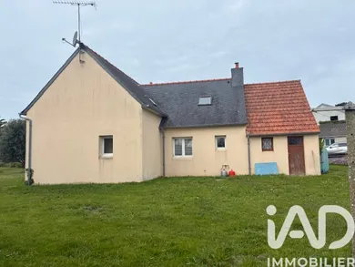 Maison traditionnelle à Pleumeur-Bodou (22560)