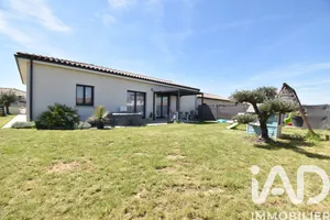 Maison à Saint-Hilaire (31410)